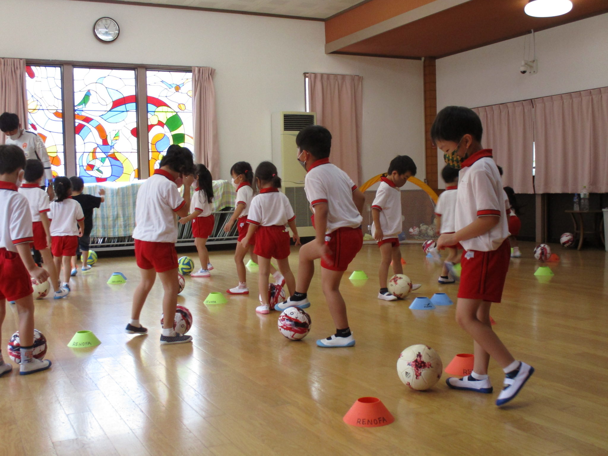 画像：２学期初めてのサッカー教室～ひまわり組～